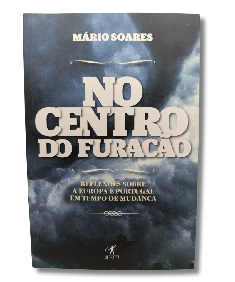 No Centro do Furacão
