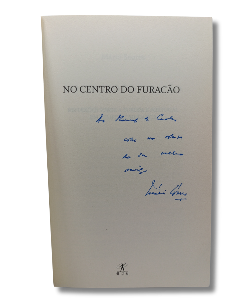 No Centro do Furacão