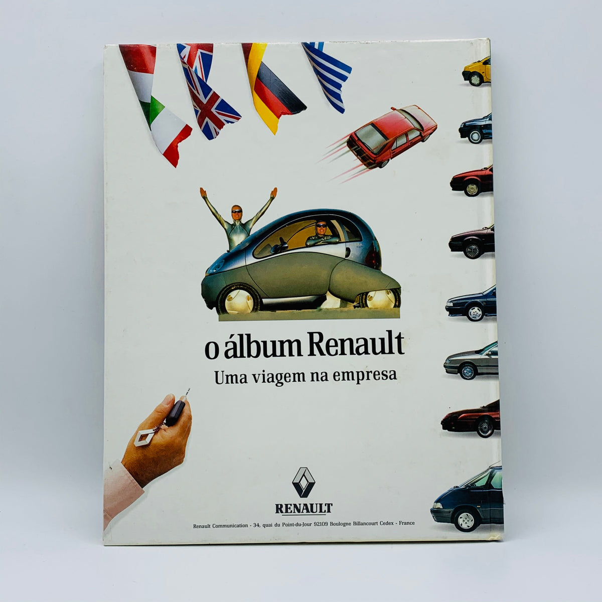 O Álbum Renault - Uma Viagem na Empresa - Stuff Out