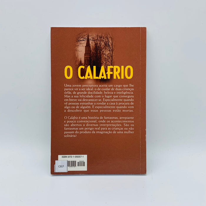 O Calafrio - Stuff Out