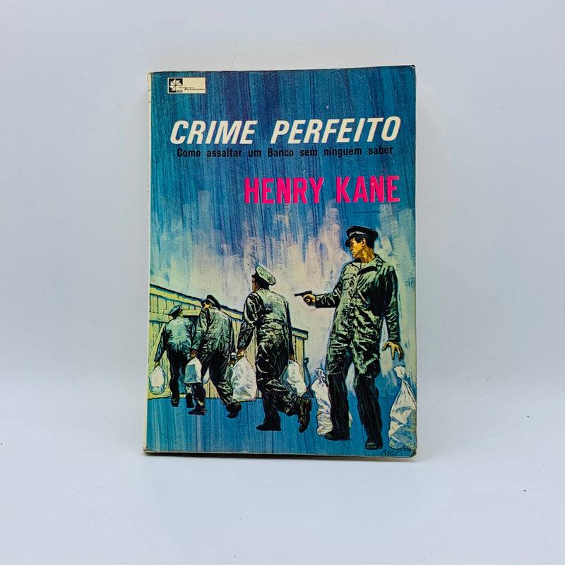 O Crime Perfeito - Stuff Out